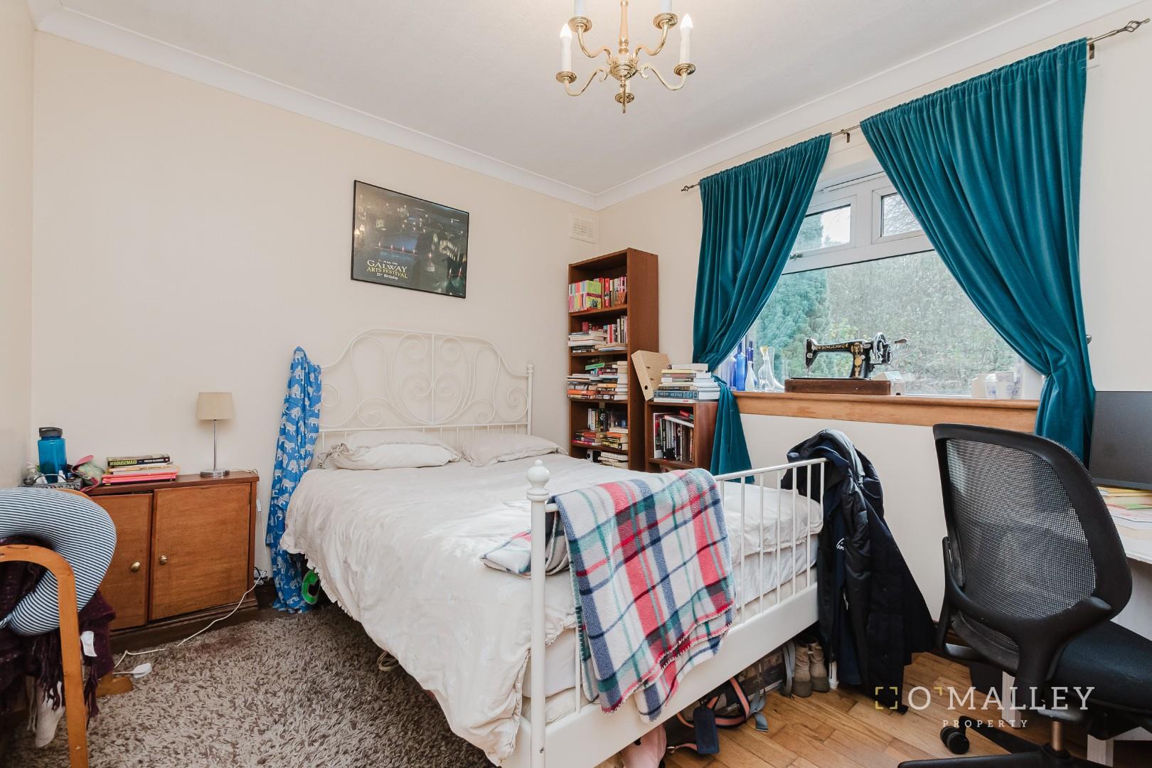 Bedroom 4/Dining Room